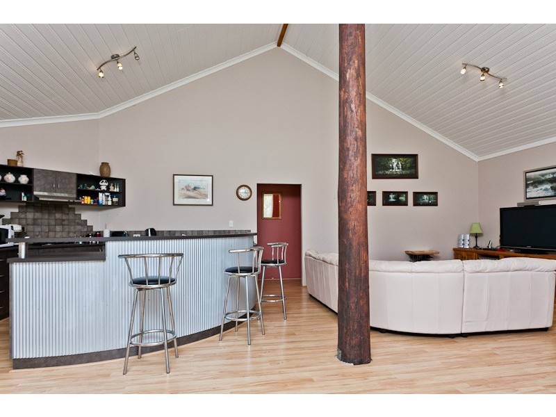 5 Hudson Street, Seabird WA 6042