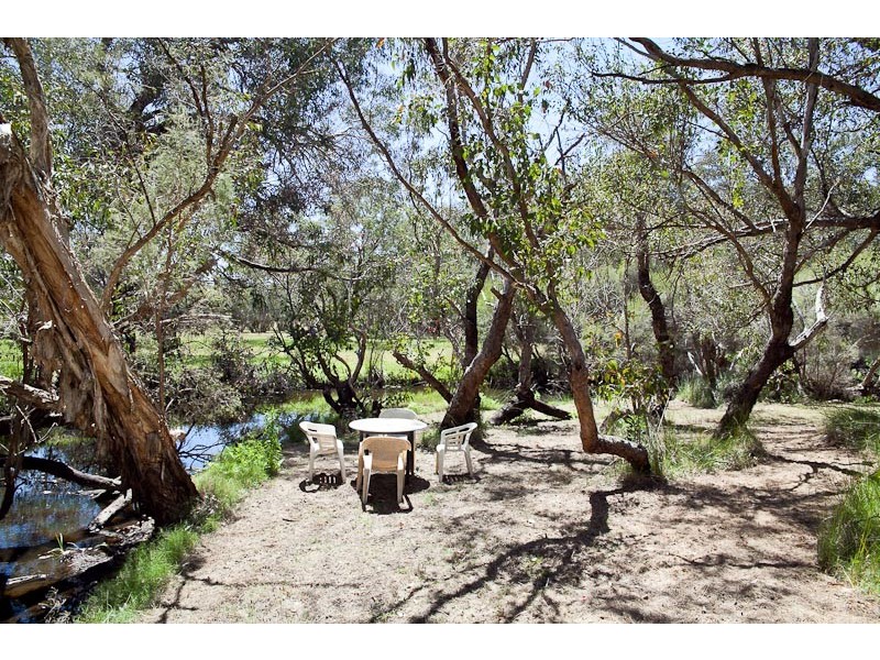 Lot 702 Chitna Road, Neergabby WA 6503