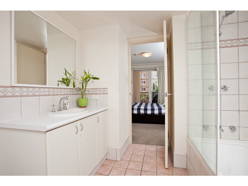 51/123 Wellington Street, East Perth WA 6004