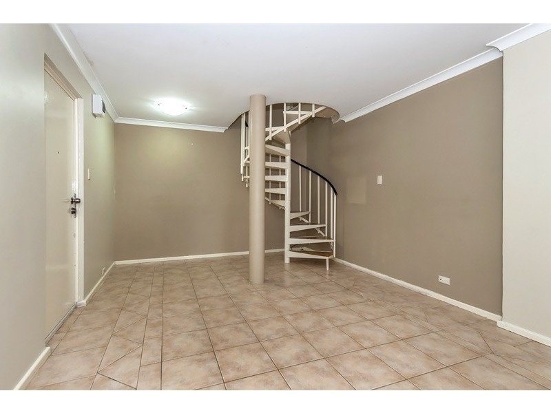 65/11 Herdsman Parade, Wembley WA 6014