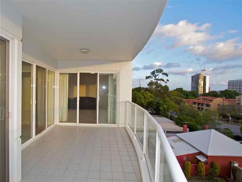 18/50 Goderich Street, East Perth WA 6004