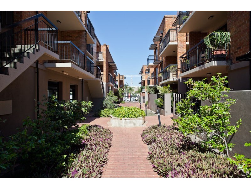 21/120 Lake Street, Perth WA 6000