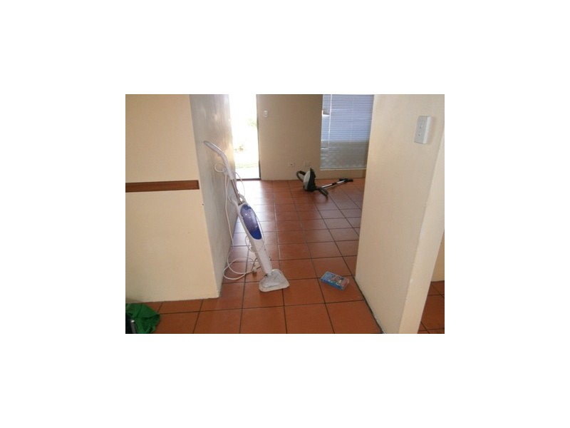 17 Hargrave Place, Parmelia WA 6167