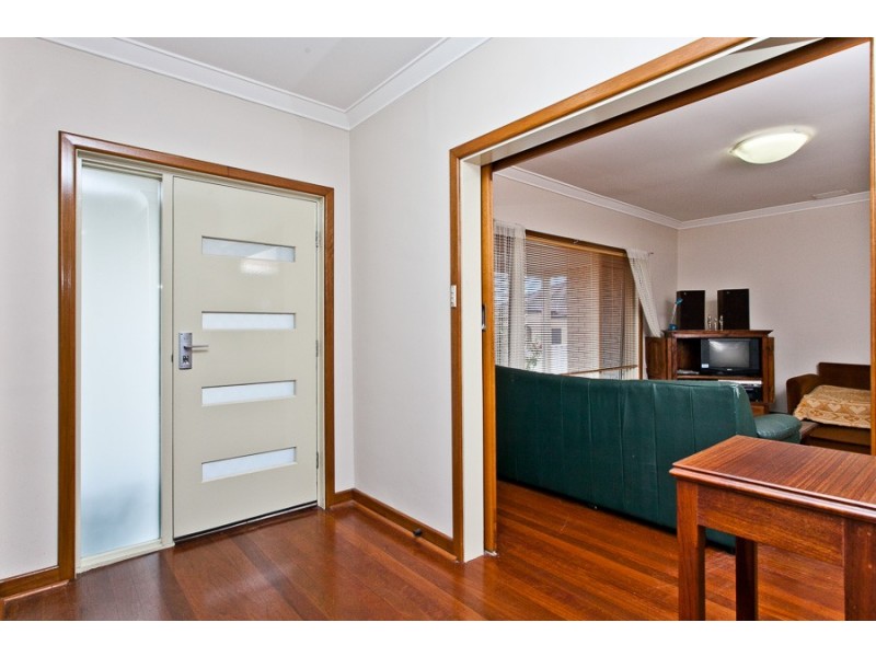 8 Saxby Court, Balcatta WA 6021