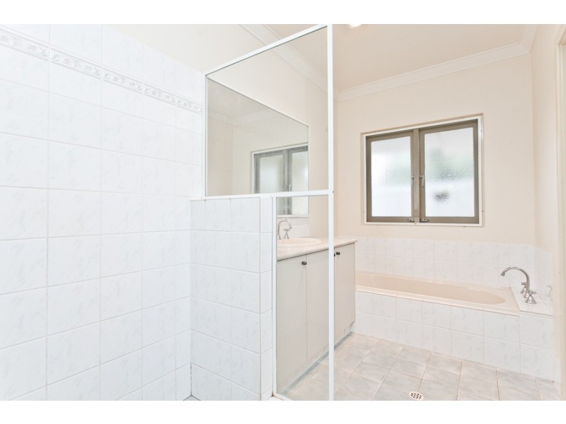 8 Saxby Court, Balcatta WA 6021