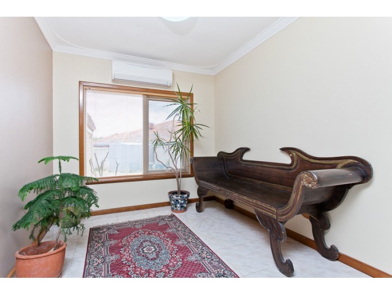 8 Saxby Court, Balcatta WA 6021