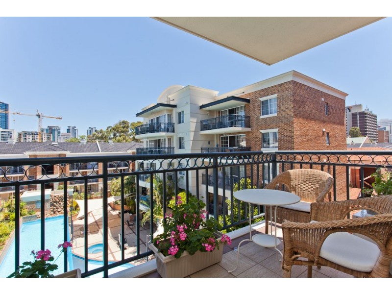 14/123 Wellington Street, East Perth WA 6004
