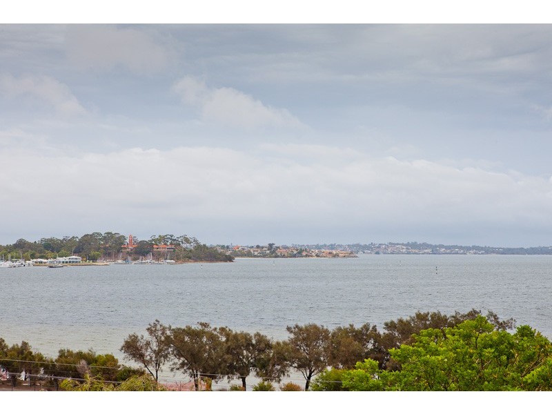 27/1 Preston Street, Como WA 6152