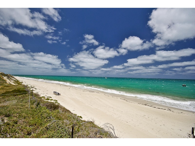 24 Harolds Way, Seabird WA 6042