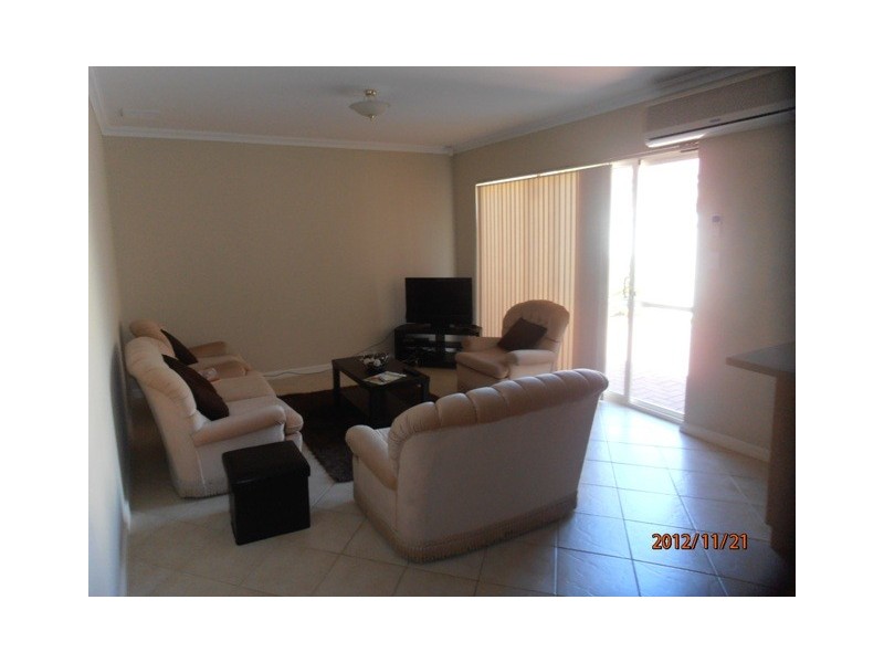 2/8 Dudley Street, Midland WA 6056