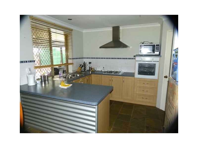 10 Marley Way, Warnbro WA 6169