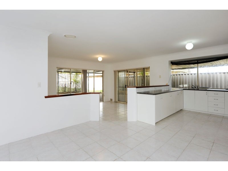 3 Beagle Place, Port Kennedy WA 6172