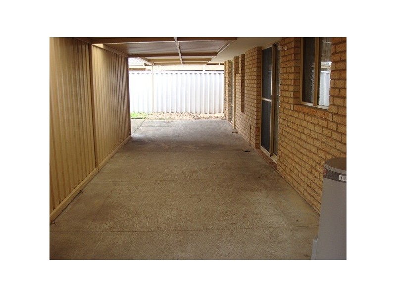 3 Conway Loop, Waikiki WA 6169