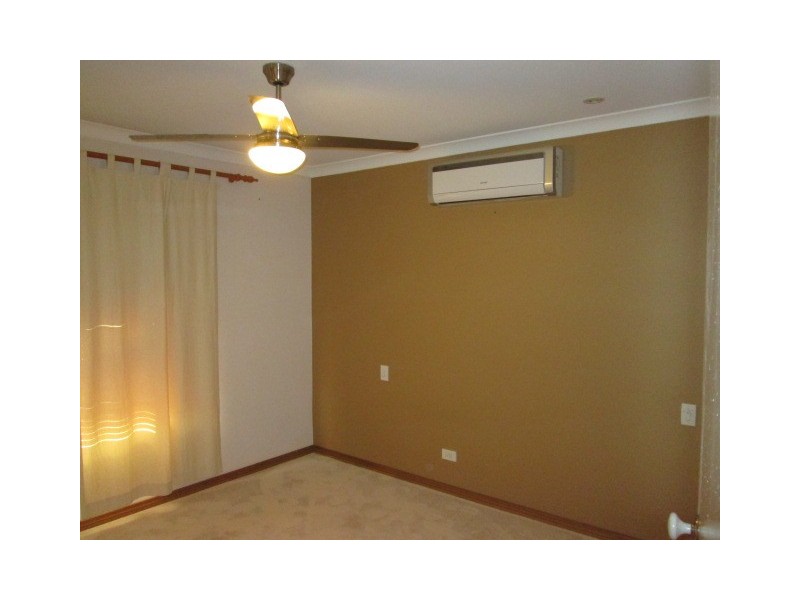 8 Guadalupe Drive, Ballajura WA 6066