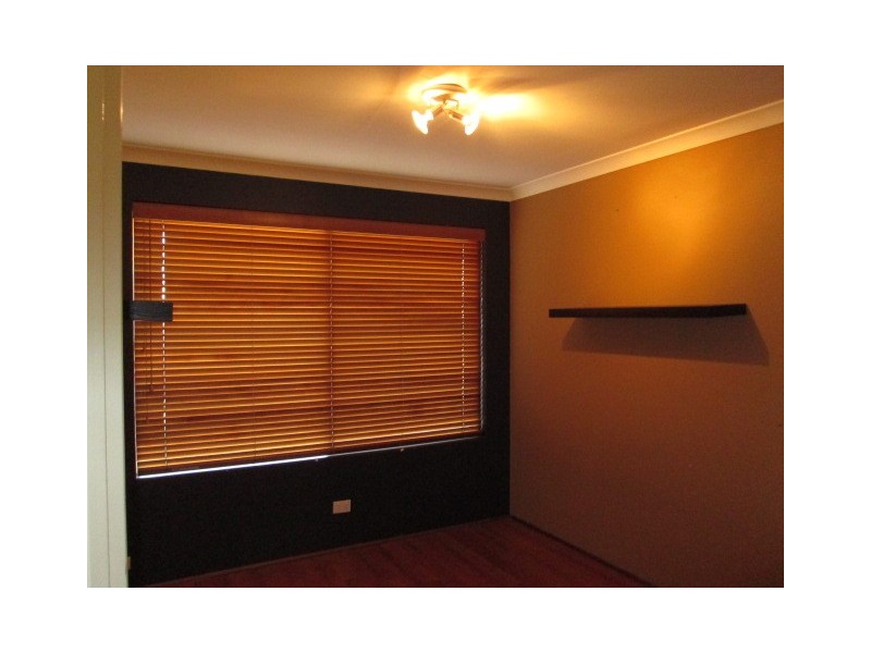 8 Guadalupe Drive, Ballajura WA 6066