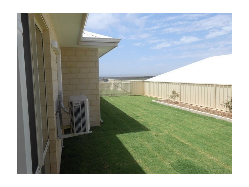 86 Barrett Drive, Wandina WA 6530