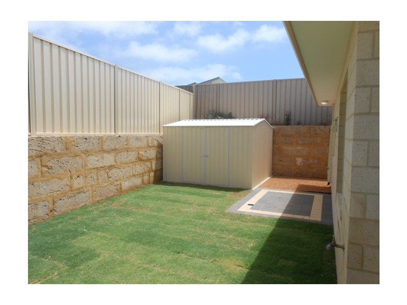 86 Barrett Drive, Wandina WA 6530