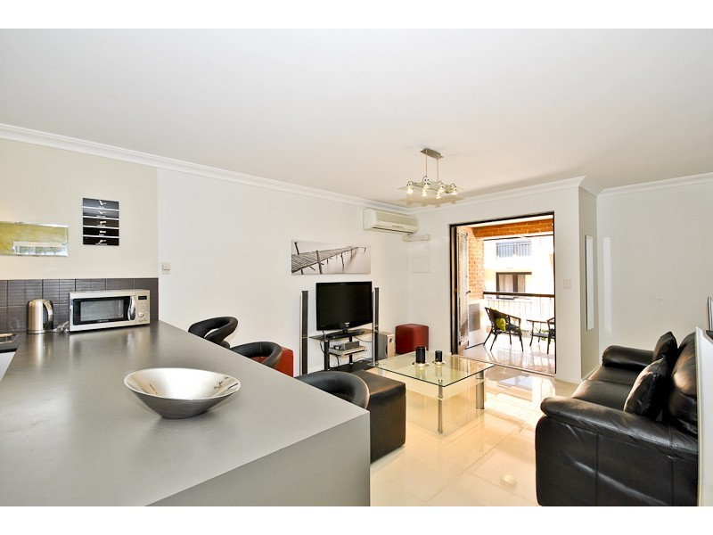 21/120 Lake Street, Perth WA 6000