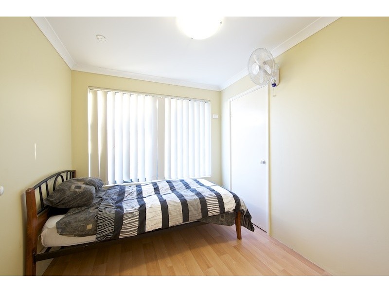 8 Morolo Street, Seville Grove WA 6112