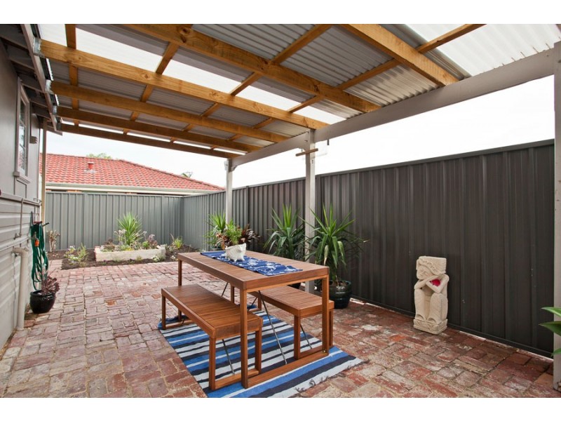 82 Toorak Road, Rivervale WA 6103