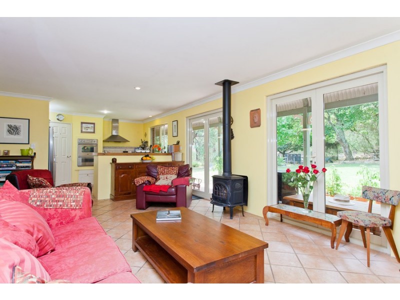 260 Forrest Street, Sawyers Valley WA 6074