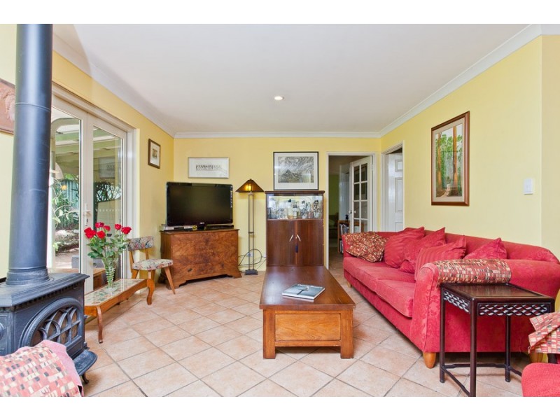 260 Forrest Street, Sawyers Valley WA 6074