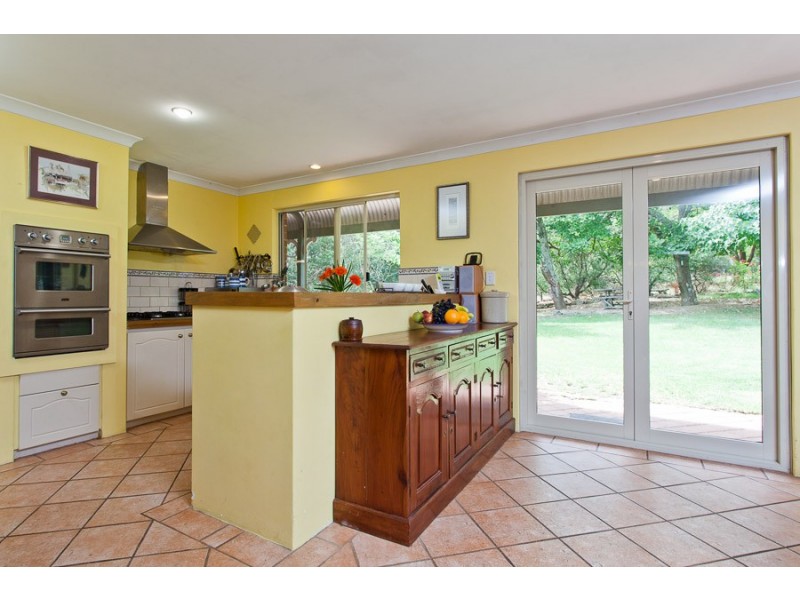 260 Forrest Street, Sawyers Valley WA 6074