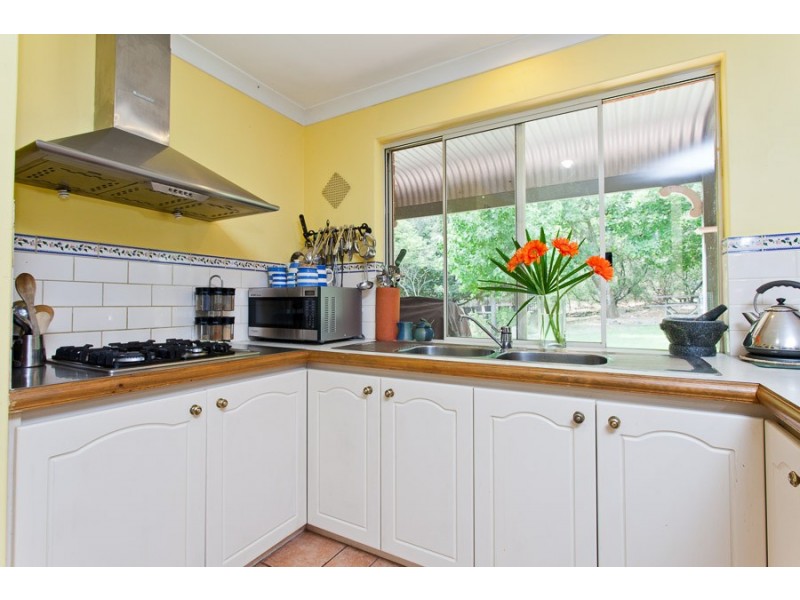 260 Forrest Street, Sawyers Valley WA 6074