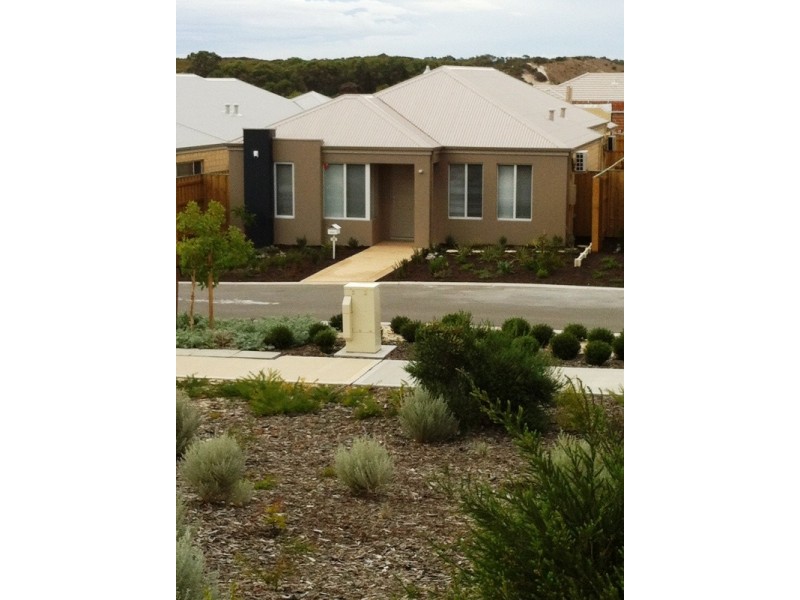 27 Viridis Street, Yanchep WA 6035