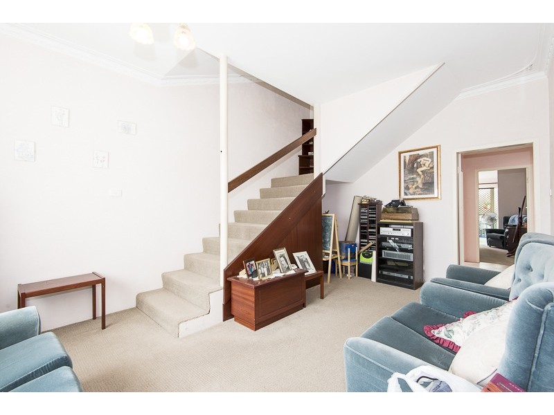 12 Hudson Street, Bayswater WA 6053