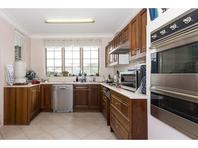 12 Hudson Street, Bayswater WA 6053