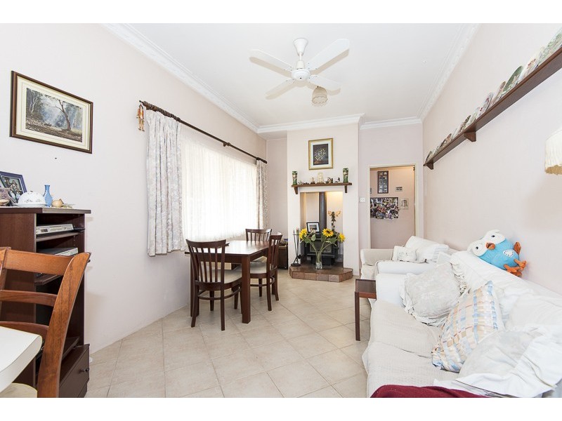 12 Hudson Street, Bayswater WA 6053