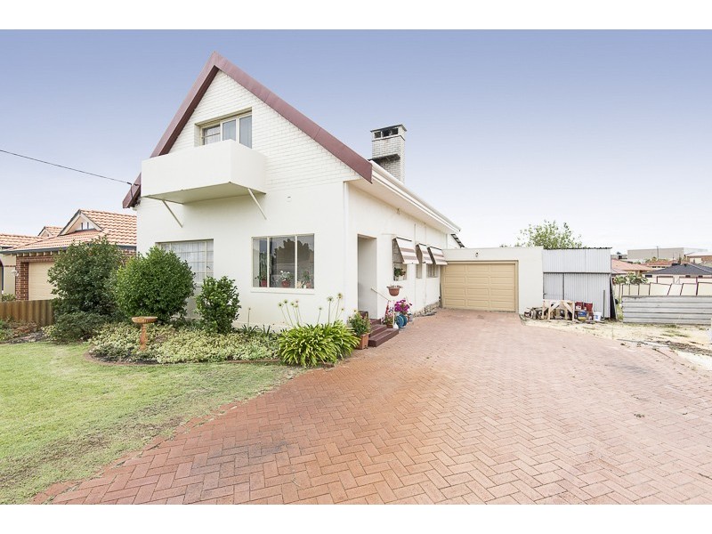 12 Hudson Street, Bayswater WA 6053