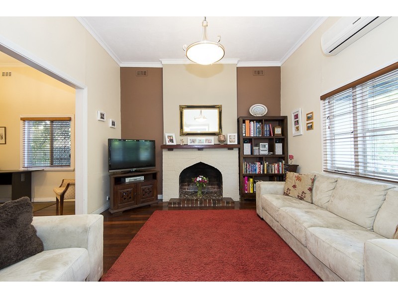 20 Kenilworth Street, Maylands WA 6051