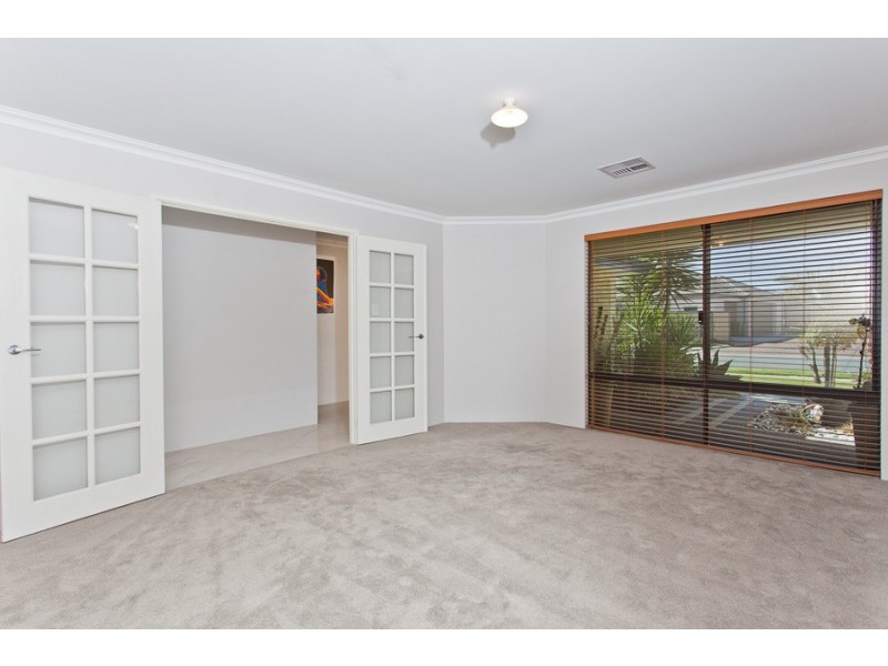 6 Ardea Way, Tapping WA 6065