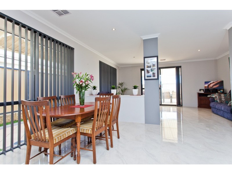 6 Ardea Way, Tapping WA 6065