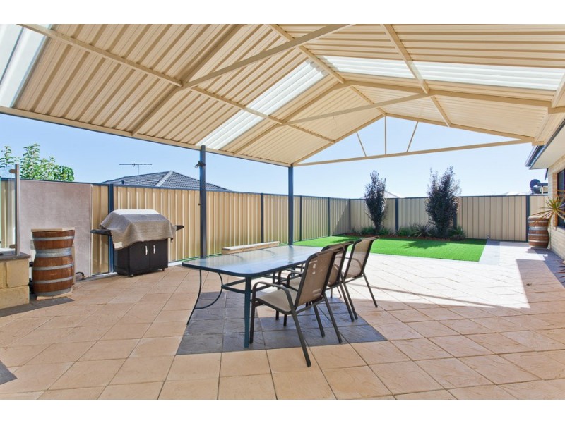 6 Ardea Way, Tapping WA 6065