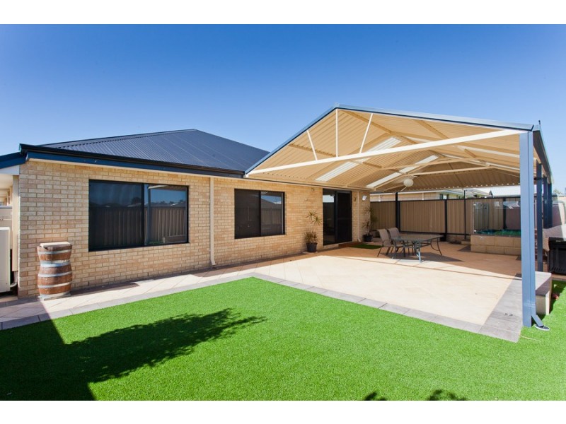 6 Ardea Way, Tapping WA 6065