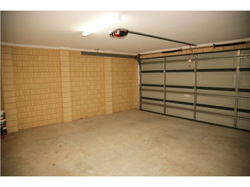 52 Derna Parade, Wandina WA 6530