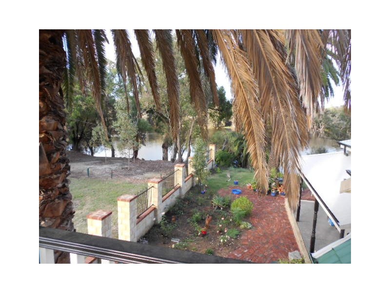 81B North Road, Bassendean WA 6054