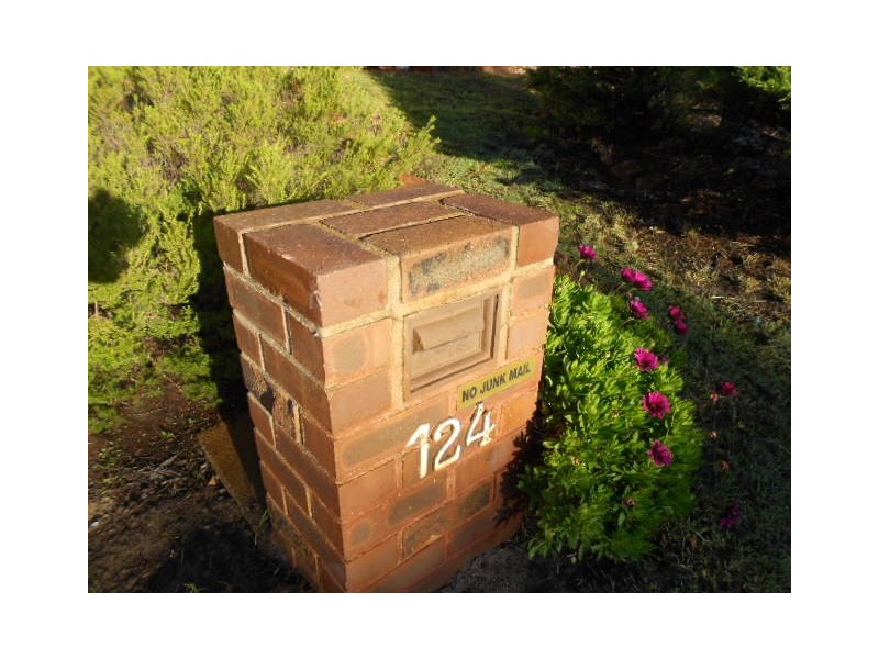 124 Darley Circle, Bull Creek WA 6149