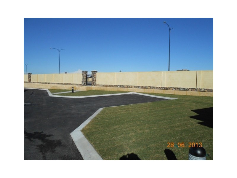 8/30 Arava Circle, Aveley WA 6069