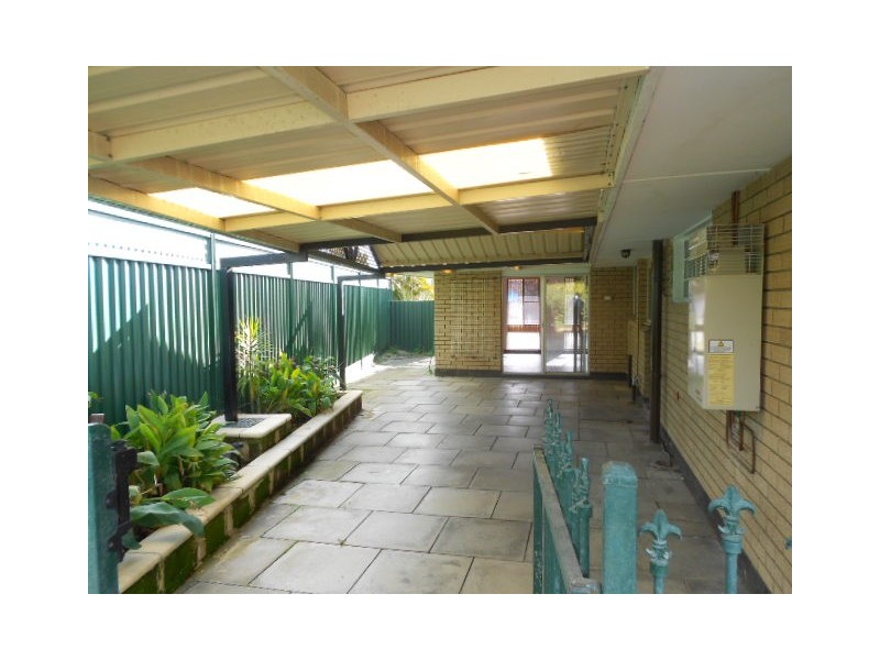 4 Cheviot Place, Dianella WA 6059