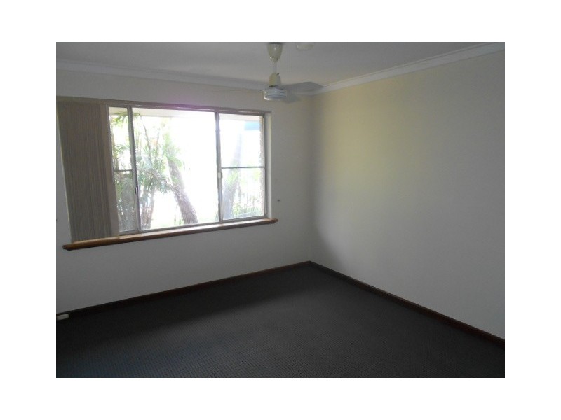 4 Cheviot Place, Dianella WA 6059