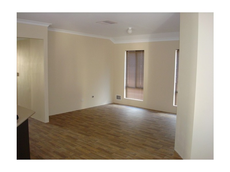 12 Petersfield Lane, Wellard WA 6170