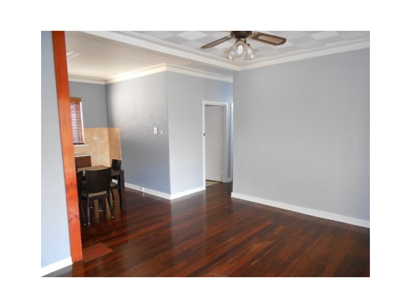 13 a Harris Street, Carlisle WA 6101