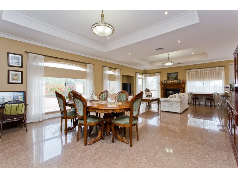 1 Dean Street, Karrinyup WA 6018