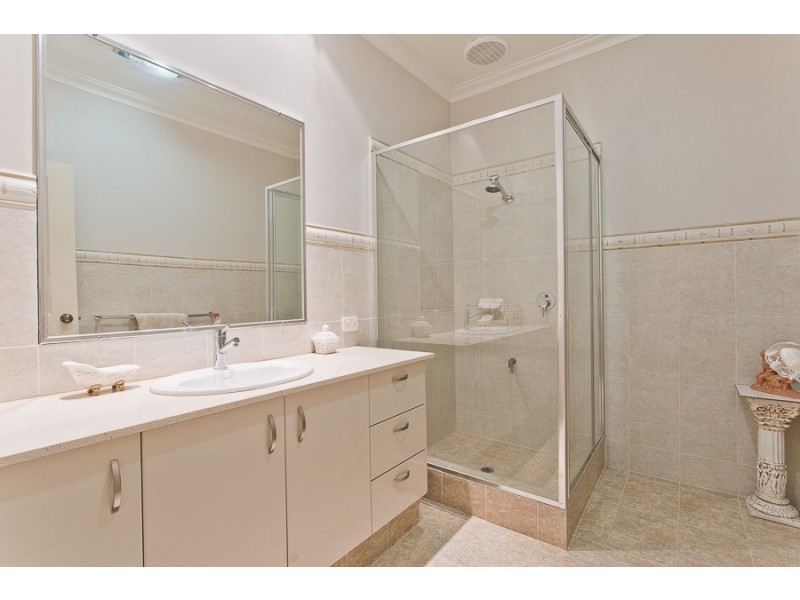 1 Dean Street, Karrinyup WA 6018