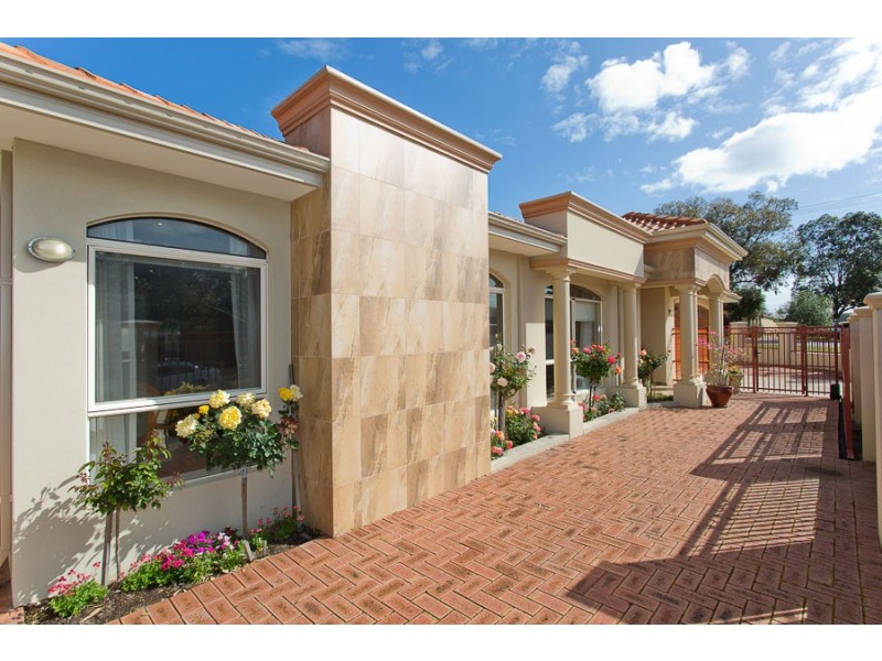 1 Dean Street, Karrinyup WA 6018