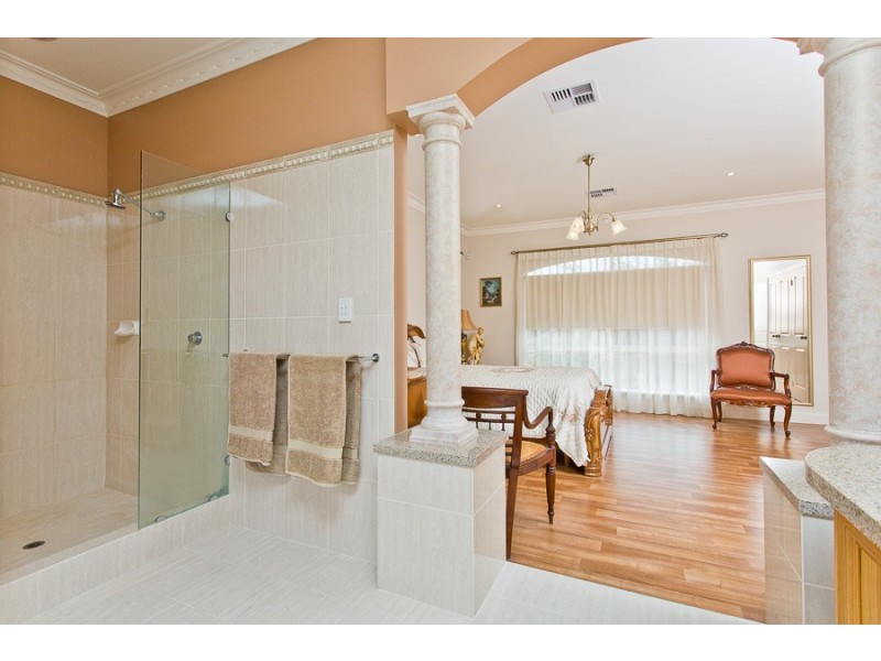 1 Dean Street, Karrinyup WA 6018